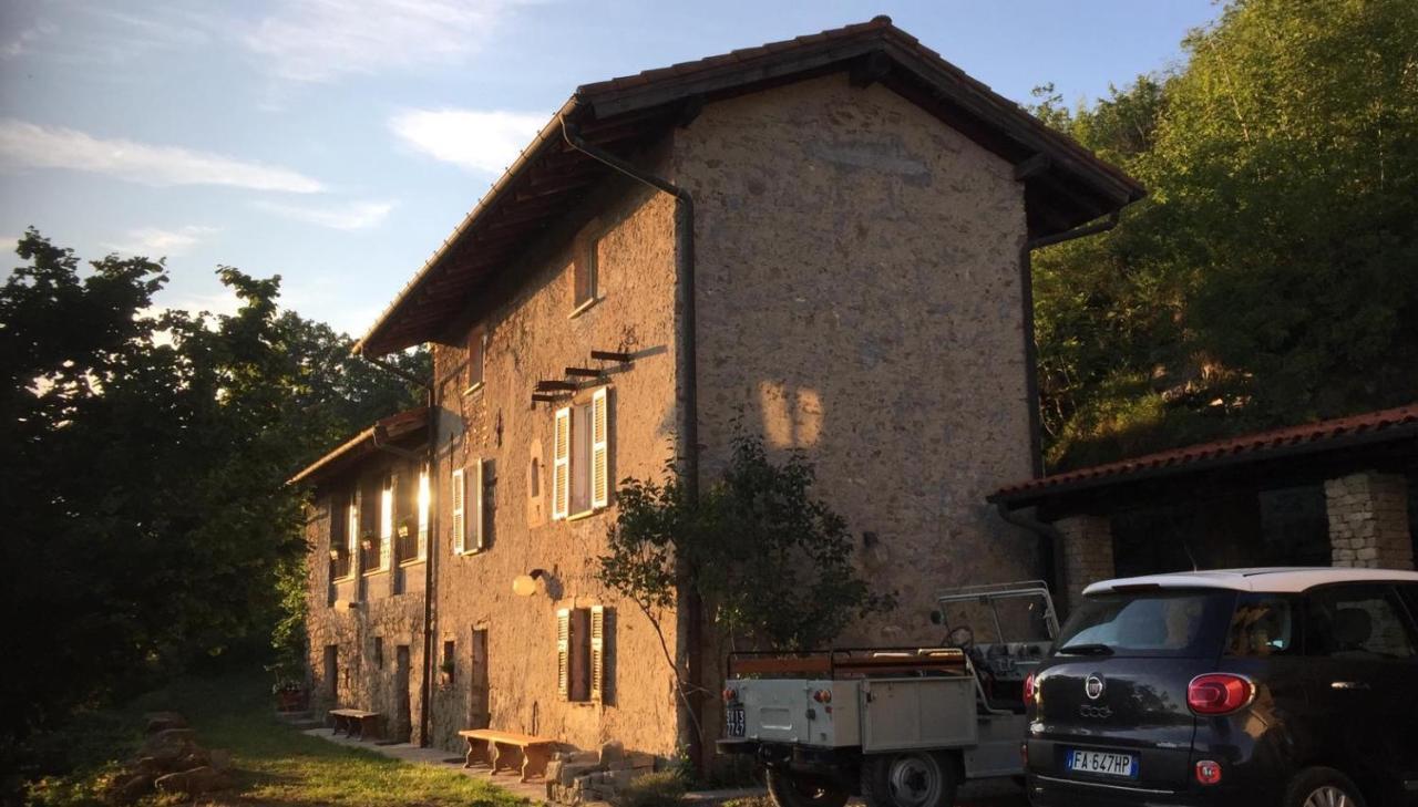לינה וארוחת בוקר Millesimo Residenza Cima Le Vigne מראה חיצוני תמונה
